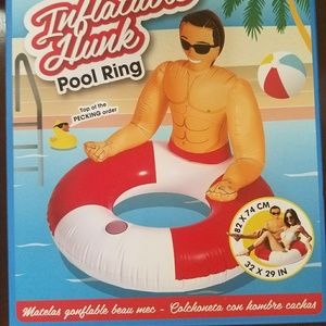 inflatable hunk pool ring